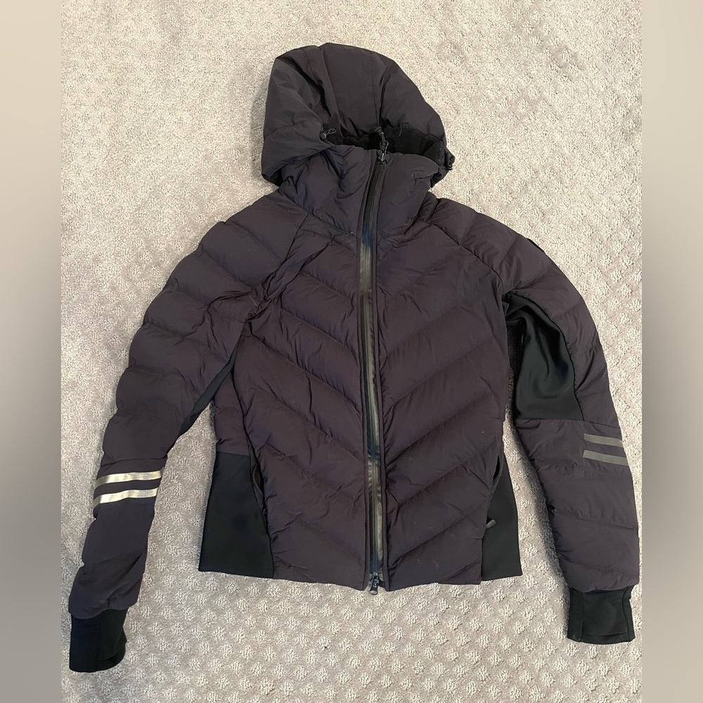 Canada Goose Hybridge Cw Down Bomber Jacket Black Label in mint condition